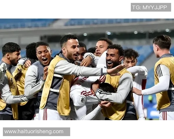 足球明星携手品牌打造精彩电视广告视频展现运动魅力与时尚风潮