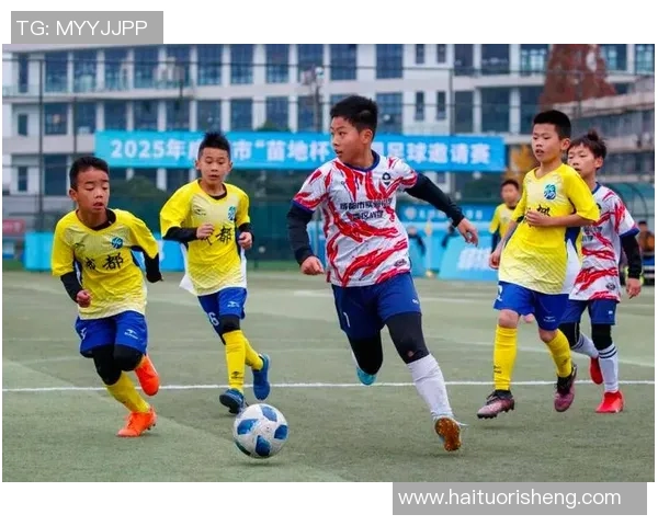 足球明星的课堂魅力与青少年成长的启示